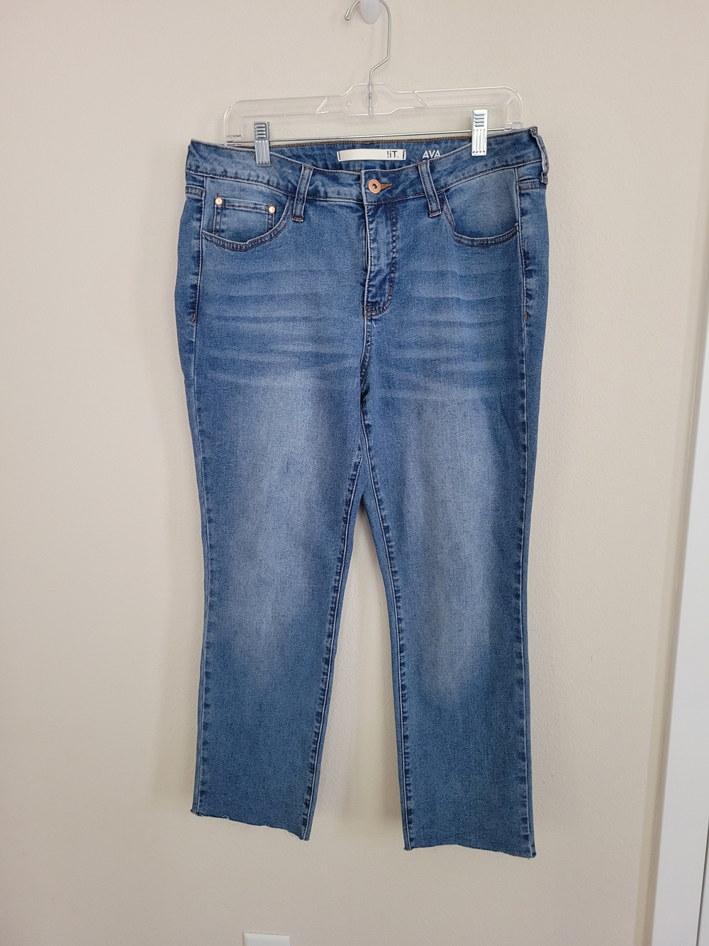 !it jeans Women's Light Blue Cropped Slim Jeans